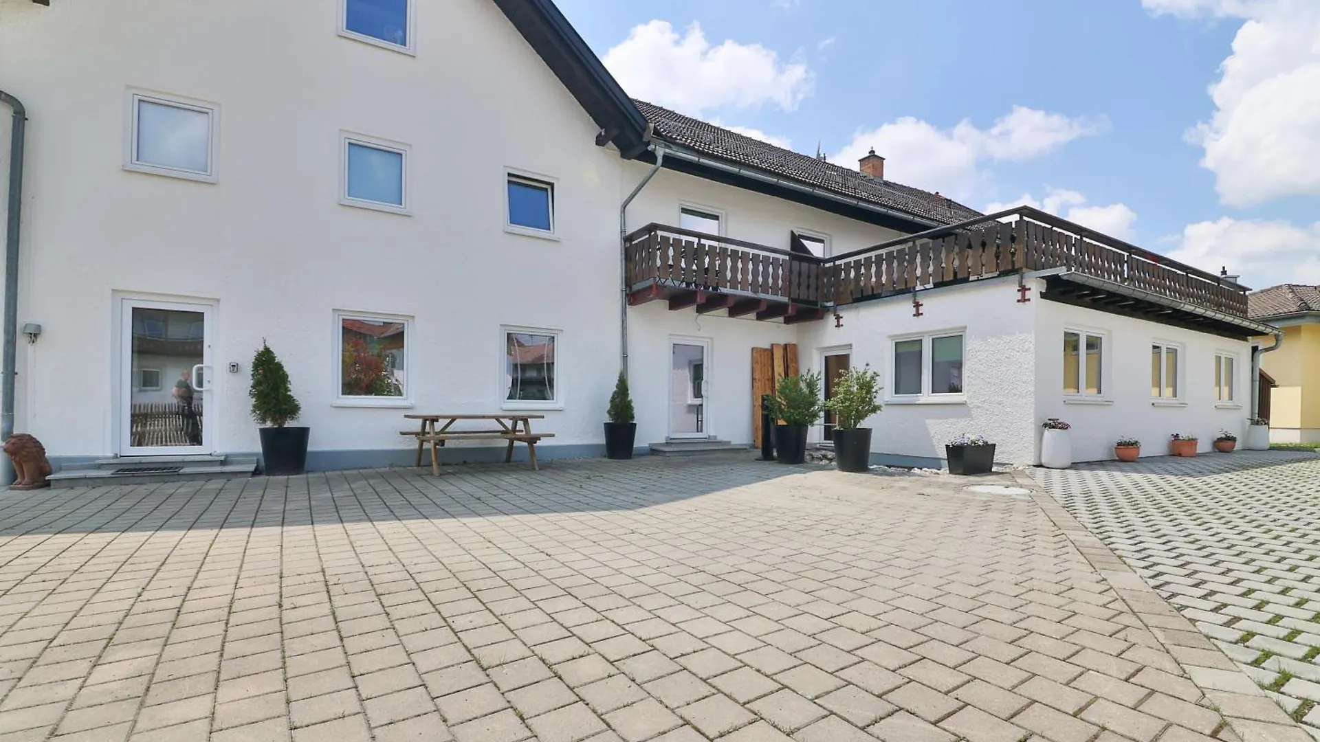 Grosse Wohnung Am See Allgaeu Munich Castle 7 Bedroom 0*, Lechbruck Germany